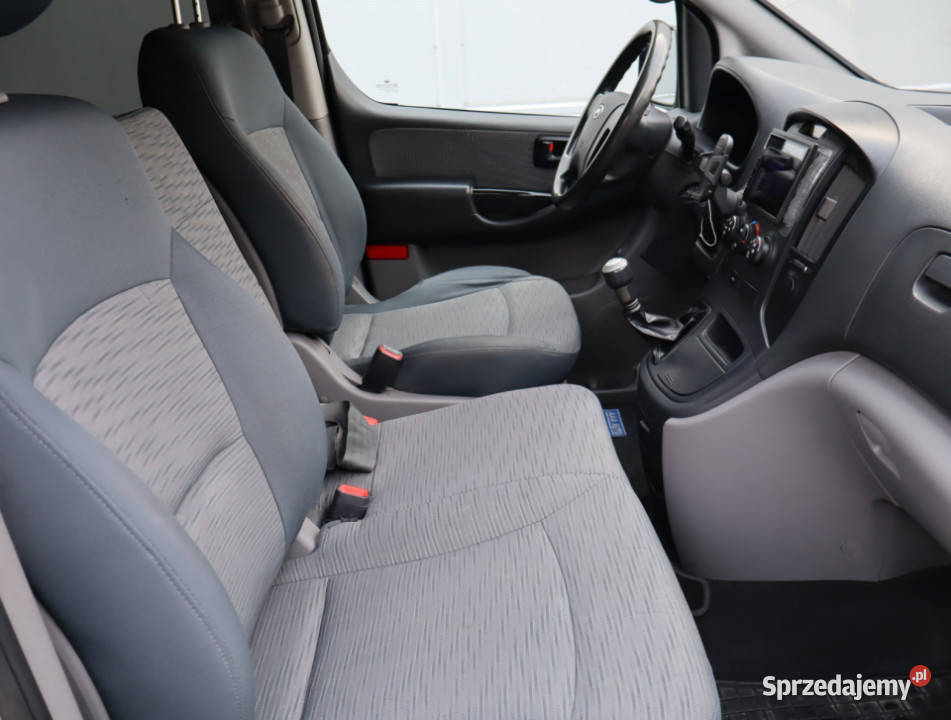 Hyundai H1 25 CRD 4/5 Piaseczno