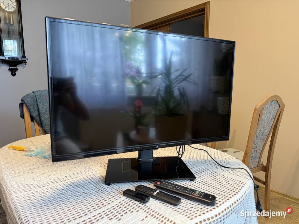 Telewizor ok 32 LED DVBCS2T2 Xiaomi Mi Stick HDMI Brzozów sprzedam