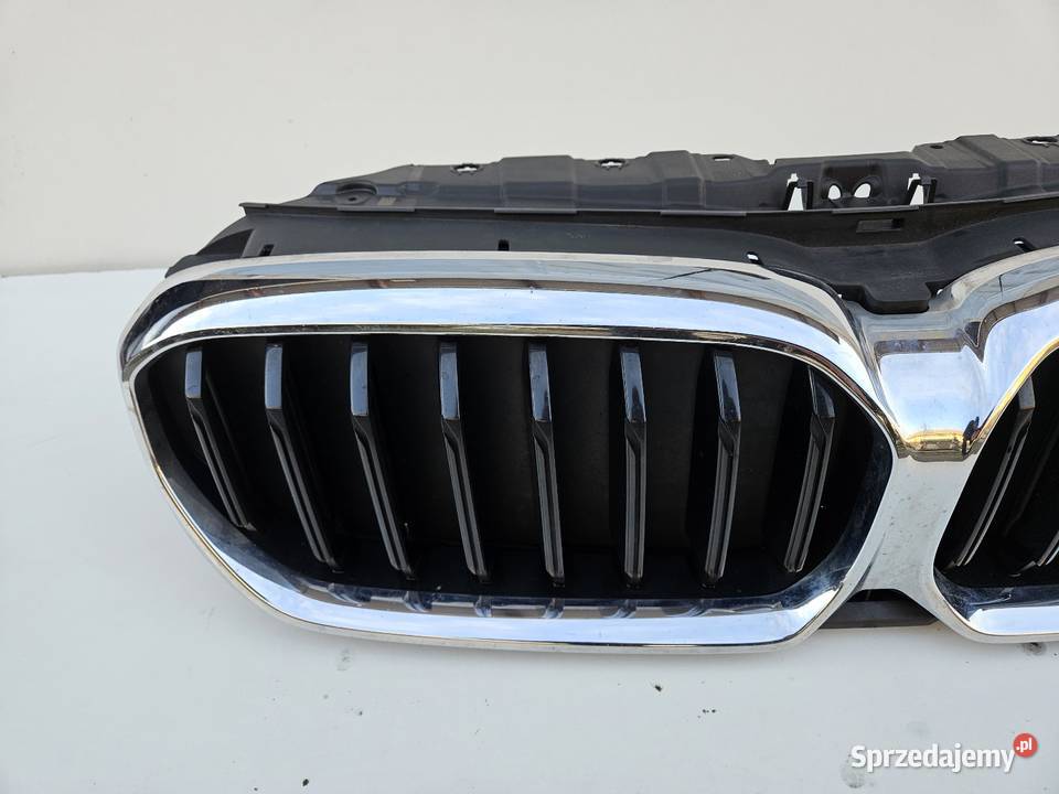BMW 5 G30 G31 LIFT LCI ŻALUZJA GRILL ATRAPA Międzychód