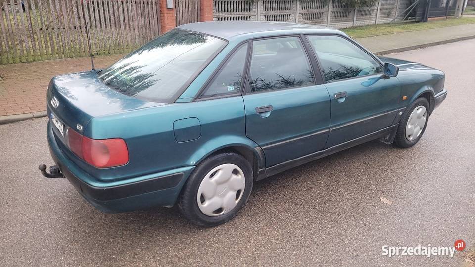 Audi 80 19 td 75 koni 1993 hak długie Sedan / Limuzyna Hajnówka