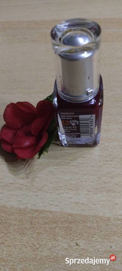 Lakier do paznokci w kolorze Burgundowym Lublin