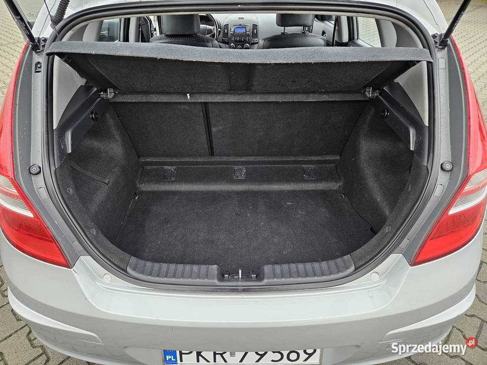 Hyundai i30 16 benzyna klima skóry zadbany Koźmin Wielkopolski