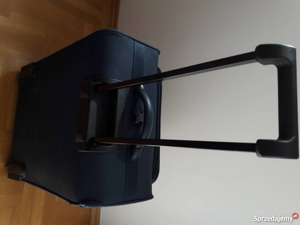 Walizka Roncato z wysuwaną rączką na 2 kółkach Warszawa