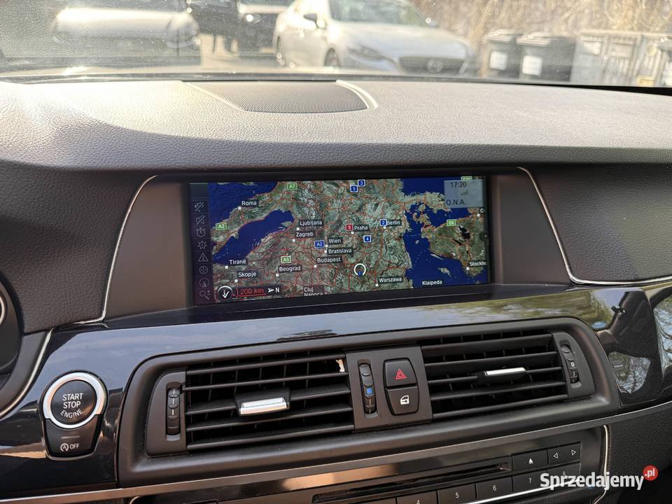 BMW Seria 5 520d Efficient Dynamics srebrny Kraków