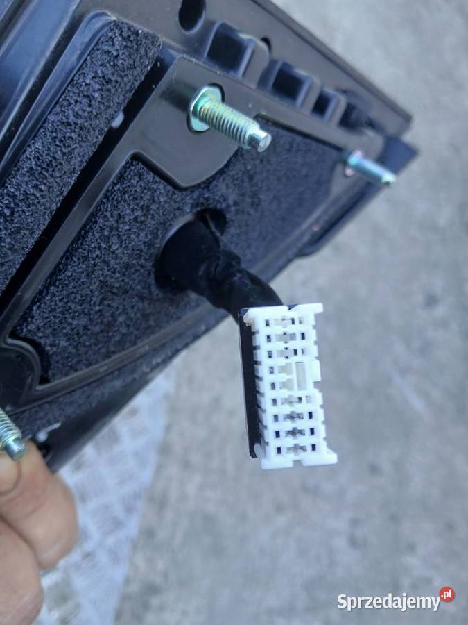 Lusterko lewe przednie el Hyundai i40 EU 6pin