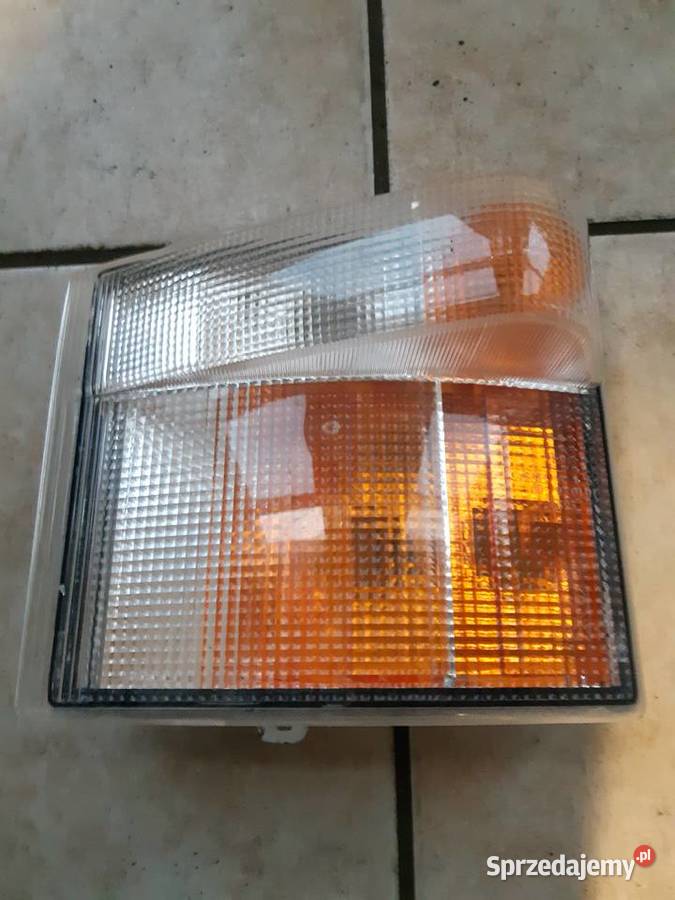 LAMPA KIERUNKOWSKAZU SCANIA LEWA 4PGRT Koronowo