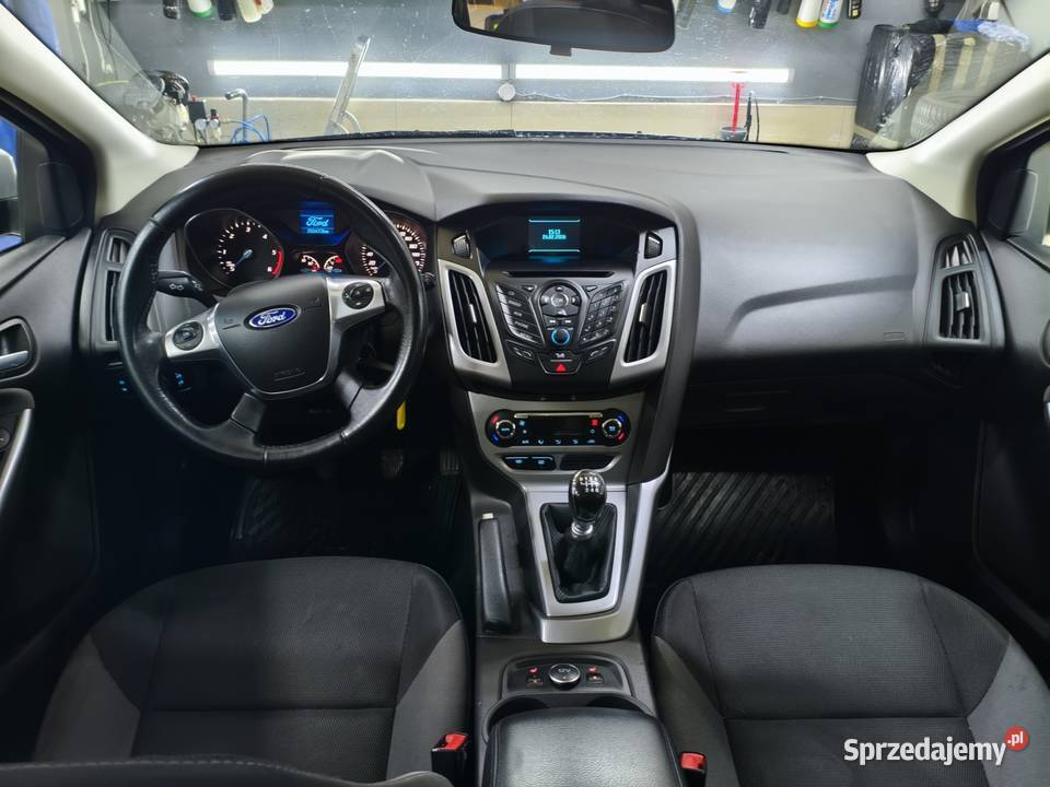 Ford Focus MK3 salon dużym serwisie nie wymaga Piotrków Trybunalski sprzedam