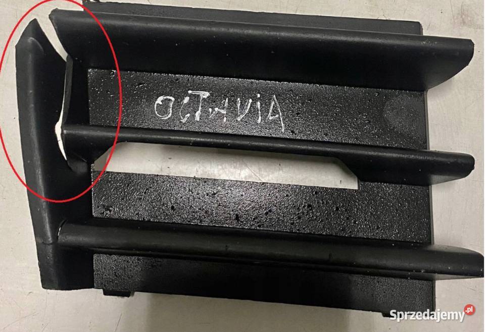 USZKODZONA Kratka Zaślepka zderzaka Skoda Chełm