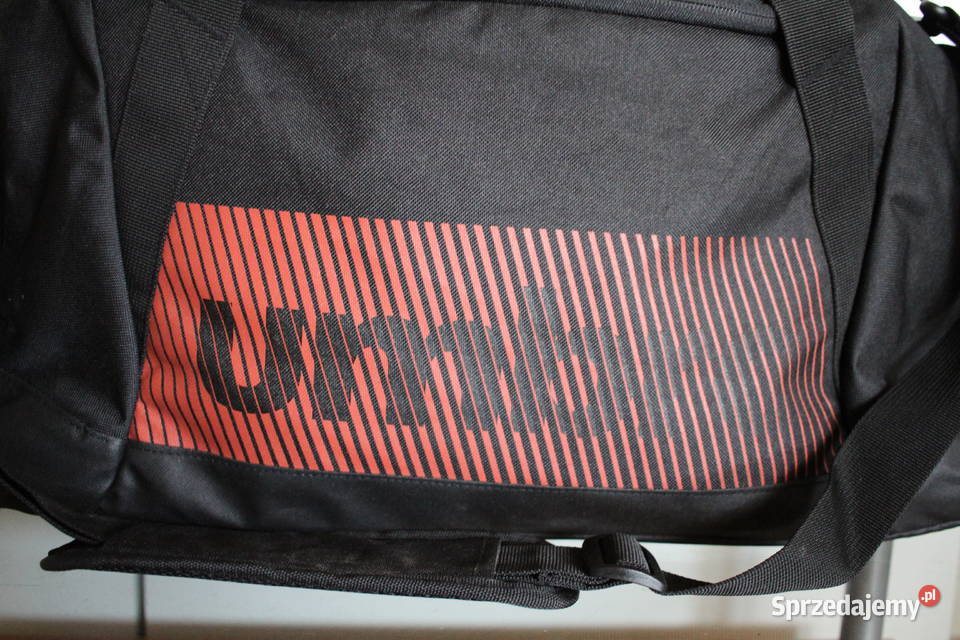 torba UMBRO podróż lot Wizzair trening sport kujawsko-pomorskie Toruń sprzedam