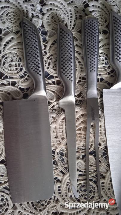 ZESTAW NOŻY KUCHENNYCH Z OSTRZAŁKĄ I ZAWIESZKĄ sprzedam