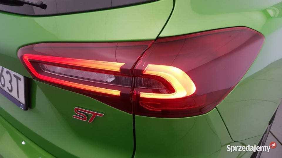 Ford Focus 23 EcoBoost ST X Z Polskiego Salonu Focus sprzedam