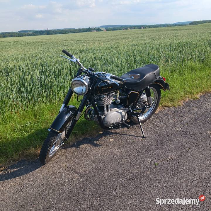 Motocykle Junak perfekcyjnej renowacji