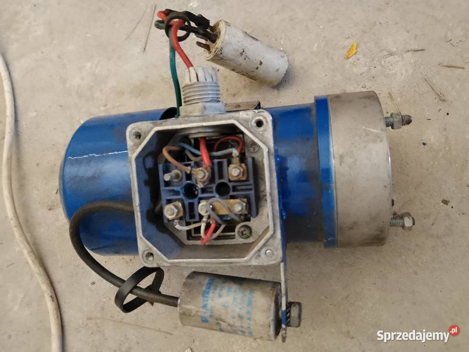 jednofazowy silnik elektryczny produkcji Besel Mysłowice
