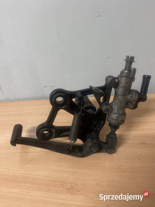 Honda CBR 1000F SC21 Set Prawy stopka Hamulca Poznań