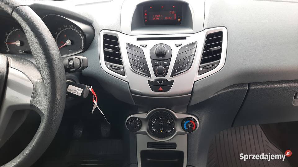 Ford Fiesta 125 Benzyna 82 Zadbana Opłacona poduszka powietrzna Kraśnik sprzedam