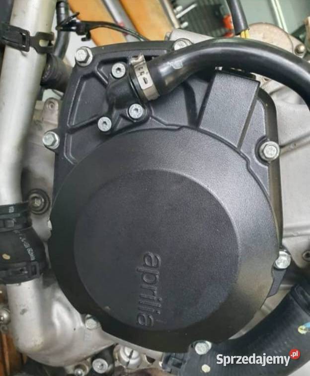 Aprilia TUONO V4 1100 16 kapa dekiel pokrywa wielkopolskie Nowy Tomyśl