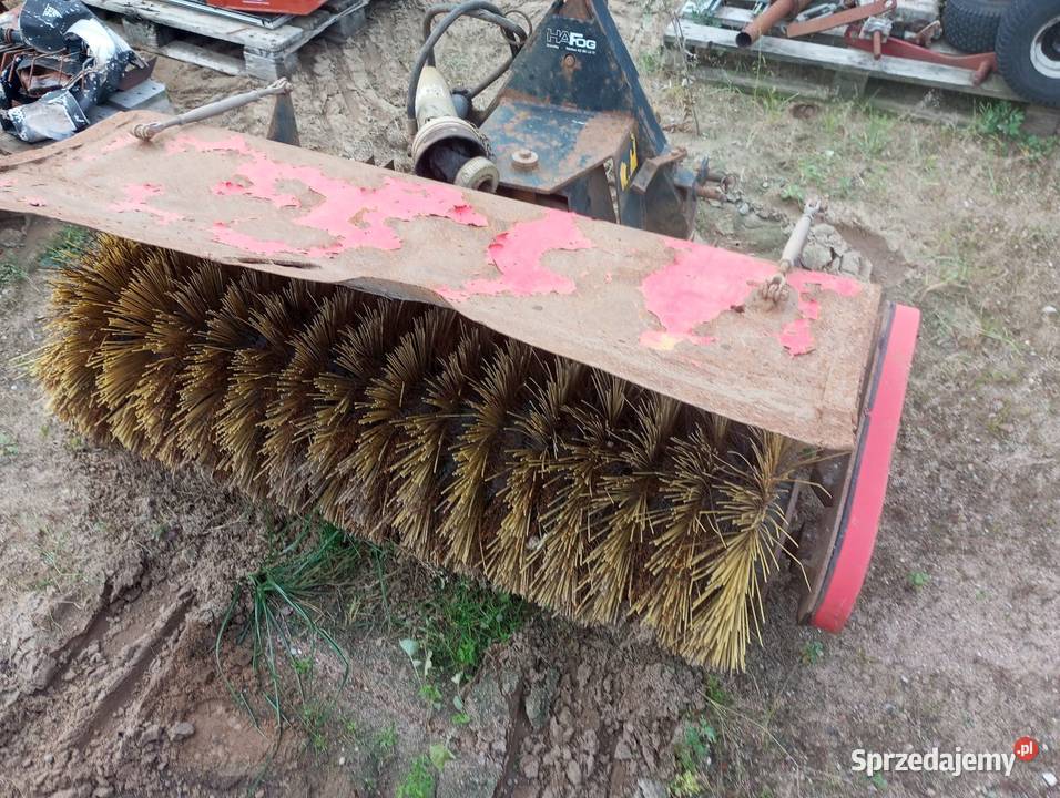 Pług do śniegu zamiatarka solarka Buk
