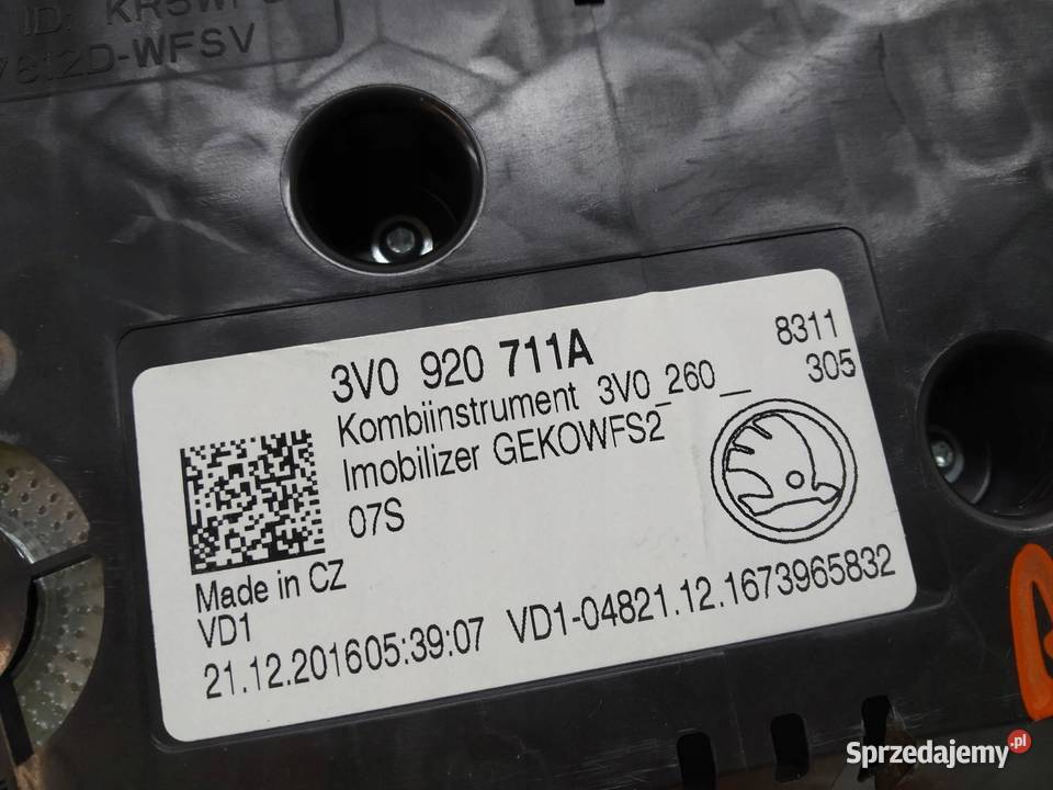 LICZNIK EU 3V0920711A Skoda Superb III 20152024 sprzedam