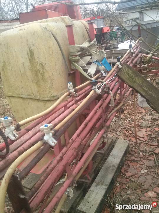 Opryskiwacz zawieszany 12m Nasławice