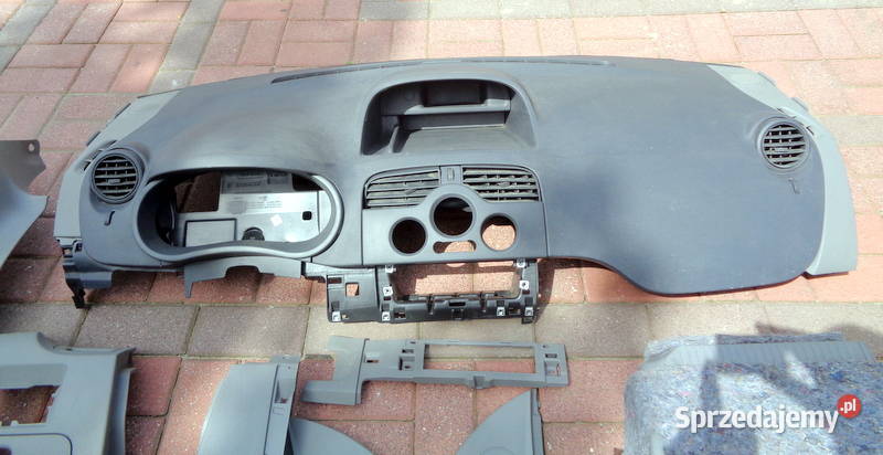 Deska rozdzielcza konsola Renault Kangoo II 10r