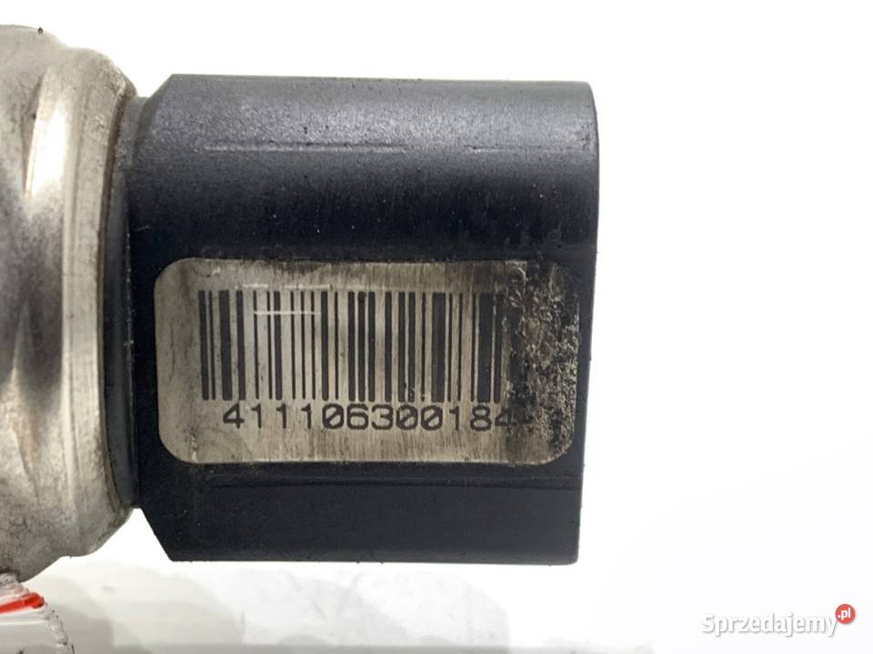 LISTWA WTRYSKOWA Z CZUJNIKIEM AUDI A8 D4