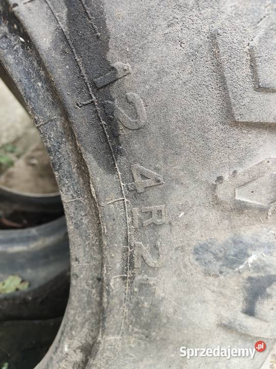 Komplet opon rolniczych Pirelli 124 R20 radial wielkopolskie Dobra