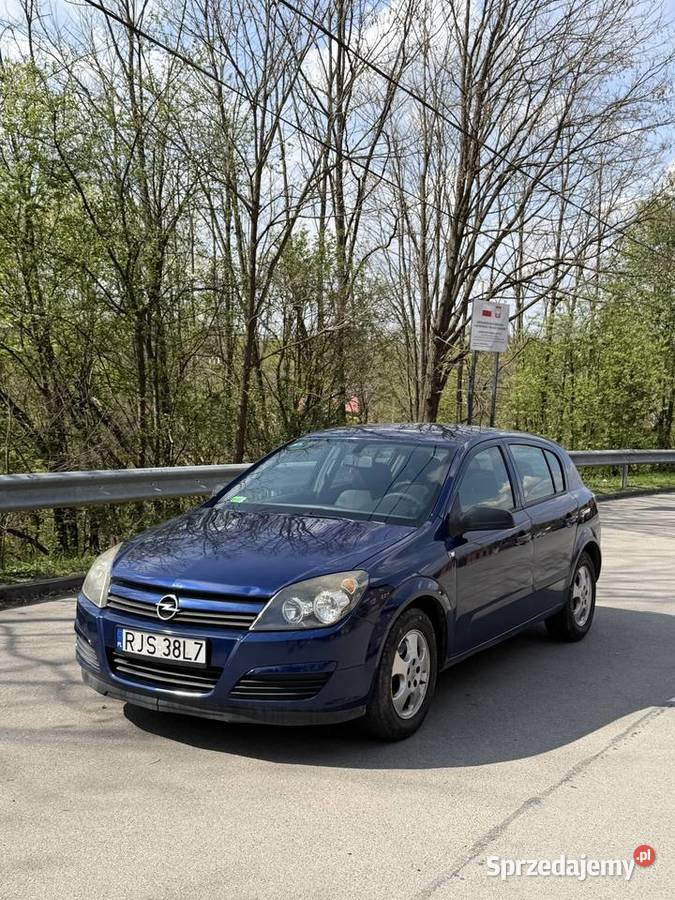 Opel Astra H 2004 17CDTi podkarpackie