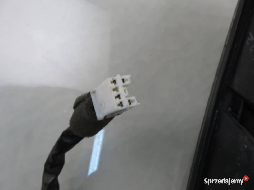 LAMPA LEWA TYLNA MITSUBISHI OUTLANDER I sprzedam