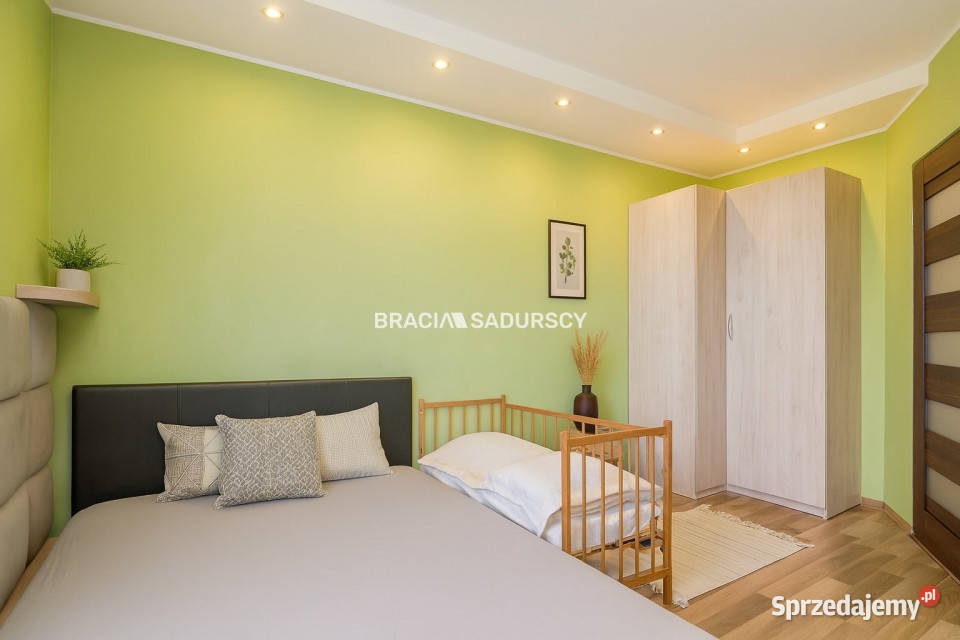 sprzedaży mieszkania 6324m2 3 pokoje Kraków sprzedam