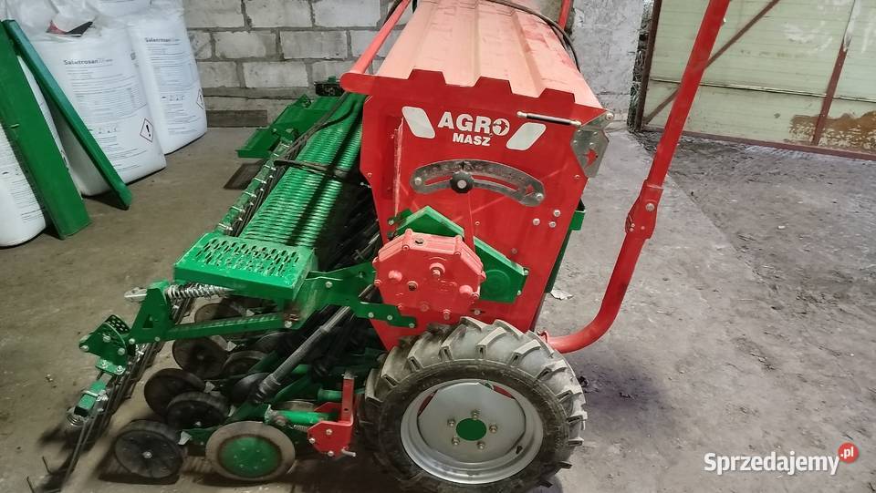 Siewnik zbożowy Agromasz SR 300 Czarnków
