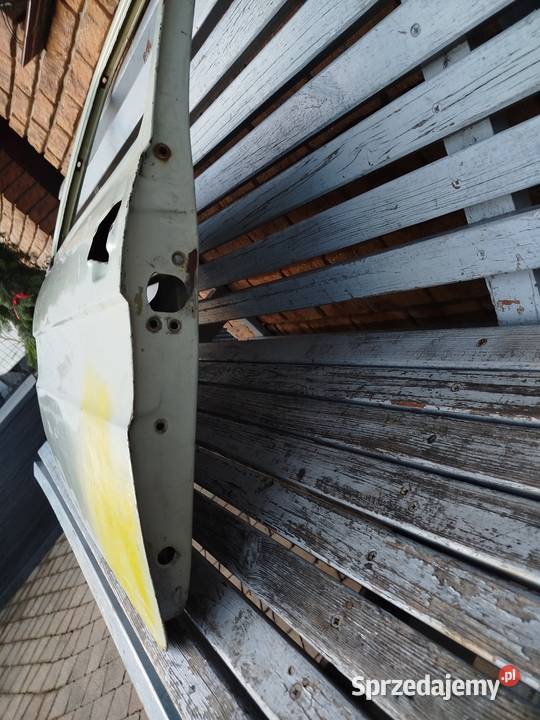 Fiat 126p drzwi lewe kierowcy Żywiec