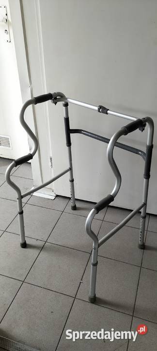 Balkonik chroniący przed upadkiem łódzkie Pabianice