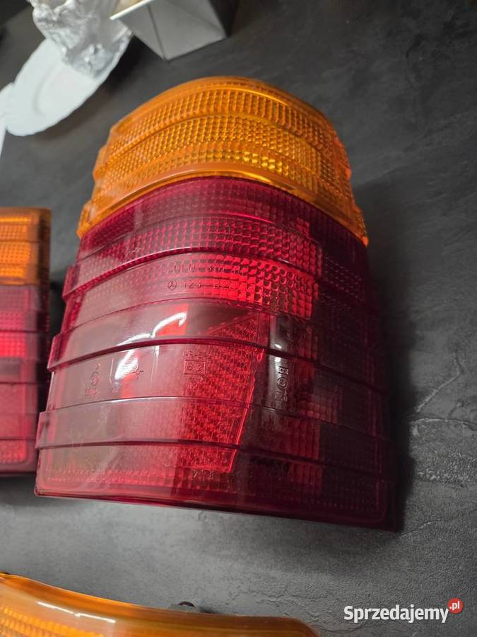 Mercedes w123 kombi lampy tylne ULO 1238201864 Grudziądz