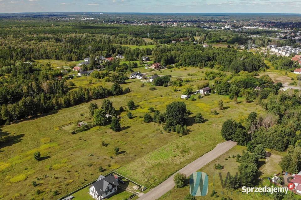 sprzedaży ziemi 1300m2 Łomianki 1300m2 sprzedam