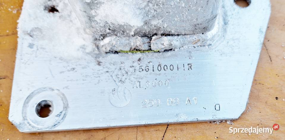 RENAULT SCENIC III BEŁKA RAMA ZDERZAKA TYLNEGO osobowe Radom