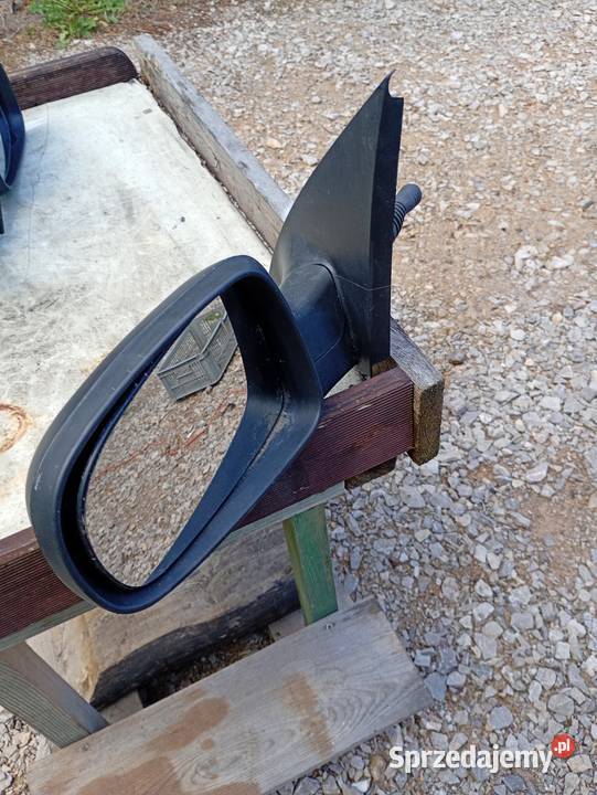 Opel Corsa C lampy tył Valeo