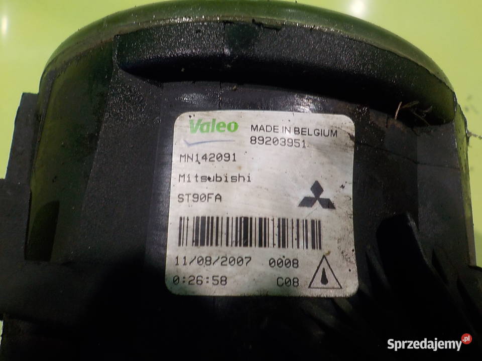 MITSUBISHI OUTLANDER II 20 DID 08r 5D halogen osobowe Suków