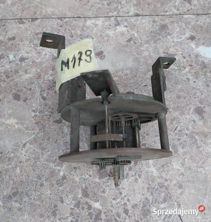 M179 Mechanizm starego francuskiego zegara Tczew