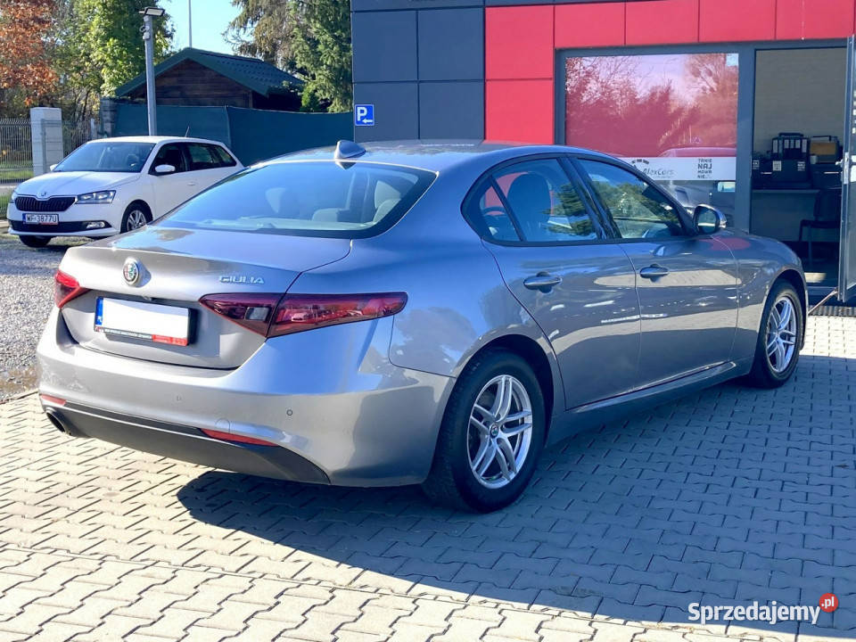 Alfa Romeo Giulia Salon Polska I właściciel