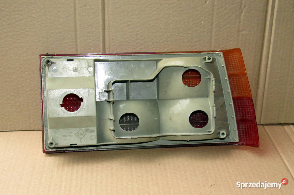 LAMPA TYLNA LEWA OPEL ASCONA C1988r395767 Mysłaków