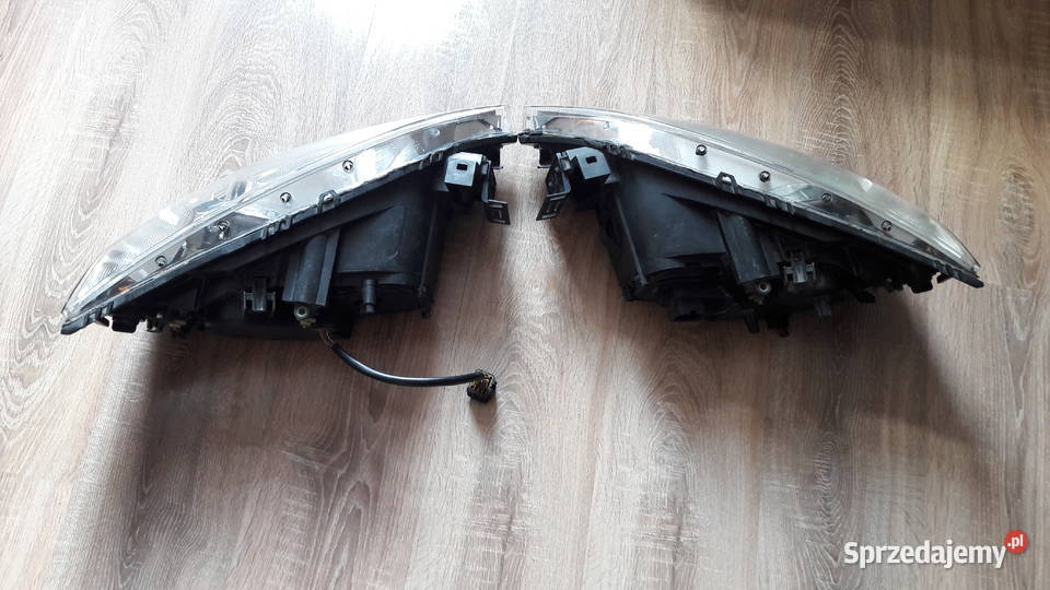 Reflektory ksenonowe Ford Mondeo MK 3 Głuchołazy