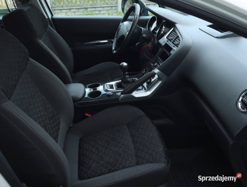 Peugeot 3008 16 BlueHDi