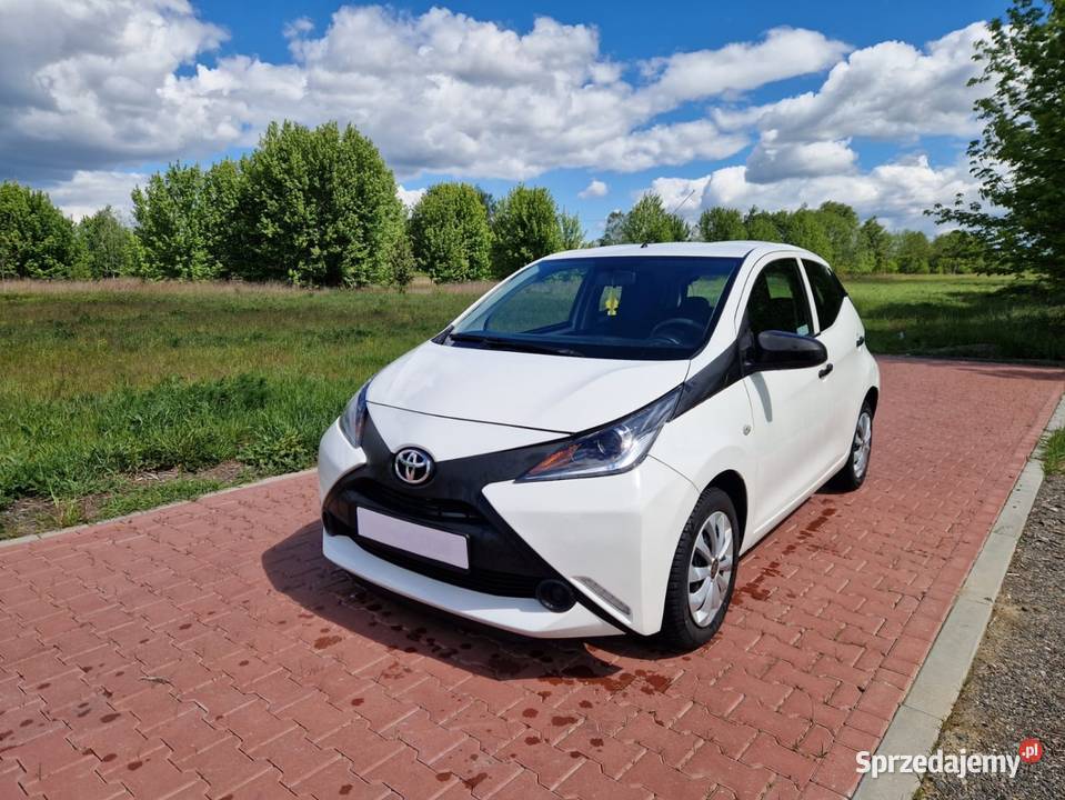 Toyota Aygo Salon Klima rej 2018r Rok produkcji 2017 Otwock