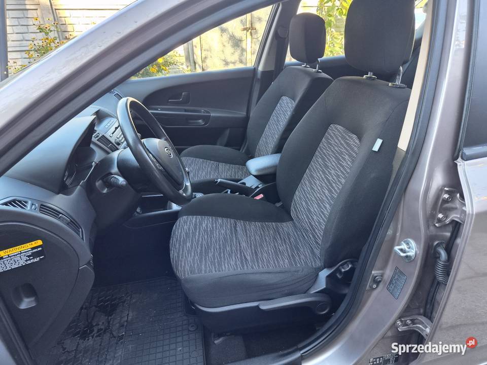 Kia Ceed 16 benzyna Salon Polska 153 kupiony w polskim salonie Kia łódzkie Skierniewice