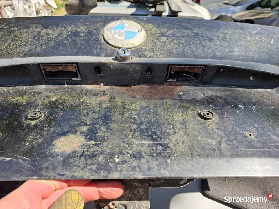 BMW 3 E36 Sedan Klapa Tył Zawiasy Klapy Zamek Skawina