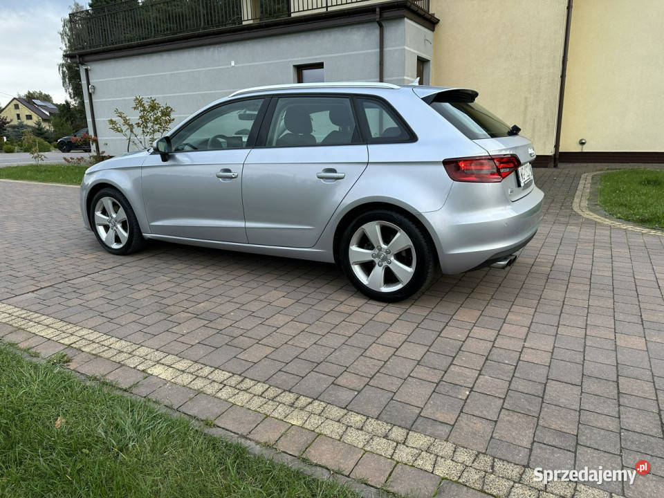Audi A3 8V 2012 mazowieckie Lipówki