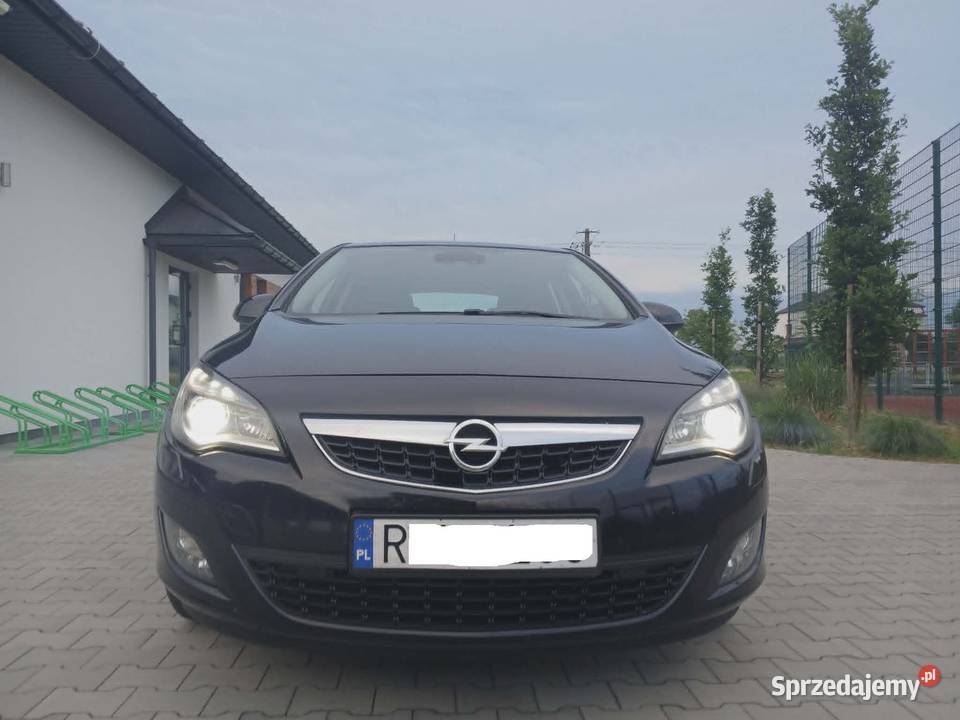 Opel Astra J COSMO 16 T 180 Grzane fotele Xenon Astra Przeworsk