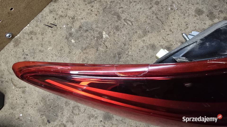 Lampa Mazda 3 Lewa tył Albigowa