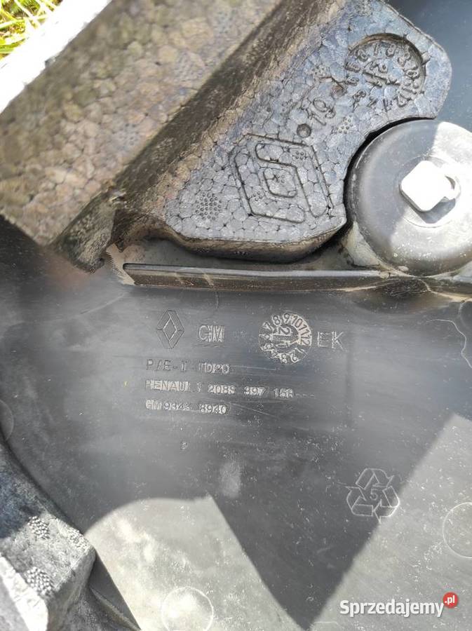 OSŁONA ZBIORNIKA ADBLUE Marka RENAULT TRAFIC III dolnośląskie Grabownica