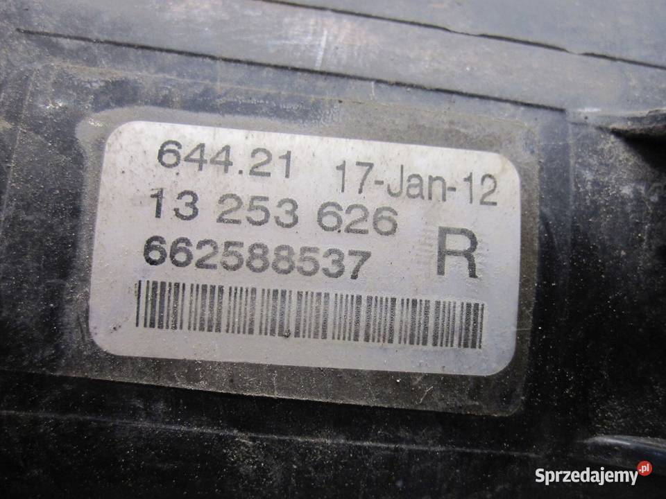 OPEL CORSA D OPC halogen prawy przód 13253626 Kielce